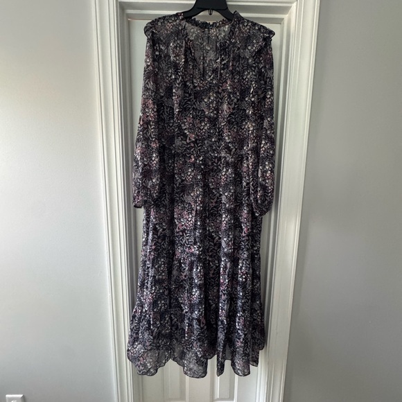 Julia Jordan Black and Gray Ruffled Tiered Long Sleeve Dress Size 16 - Picture 2 of 7